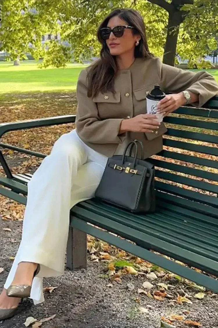 Blazer court en laine FEMININO Essentielle