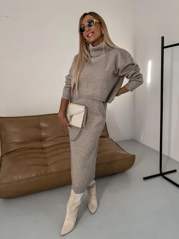 ENSEMBLE DOUILLET ET ÉLÉGANT FEMININO Essentielle